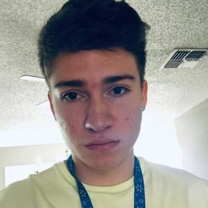 Meet your Posher, Luis